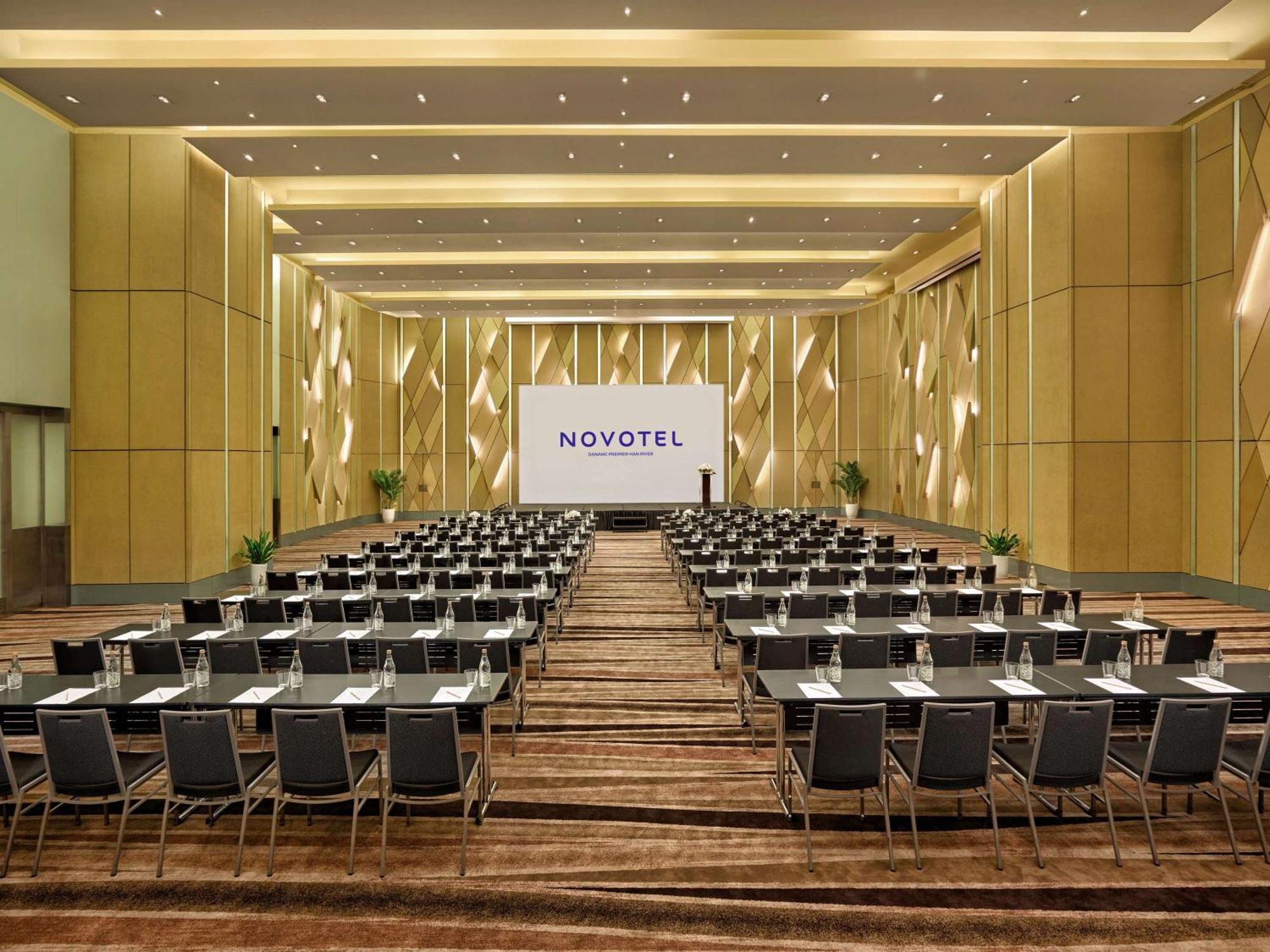 Novotel Danang Premier Han River Da Nang Exterior foto
